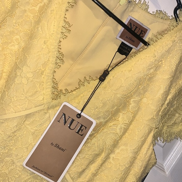 NWT Nue by Shani Trumpet Cap Sleeve Lace Midi Dress.  SZ 10 - Picture 7 of 9